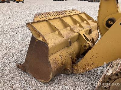 Crawler loader CAT 953: gambar 10