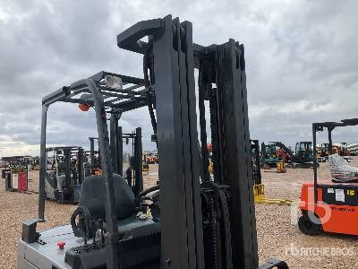 Forklift listrik NISSAN JG1N1L20Q: gambar 10