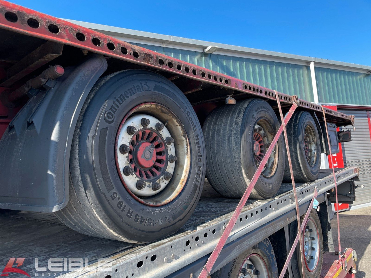 Semi-trailer flatbed baru Kögel SN24*Mega Plattform*SAF Disc*Rampenhalterung*: gambar 9