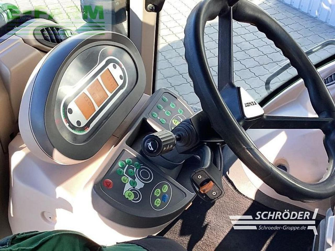 Traktor Fendt 824 vario s4 profi plus ProfiPlus: gambar 18