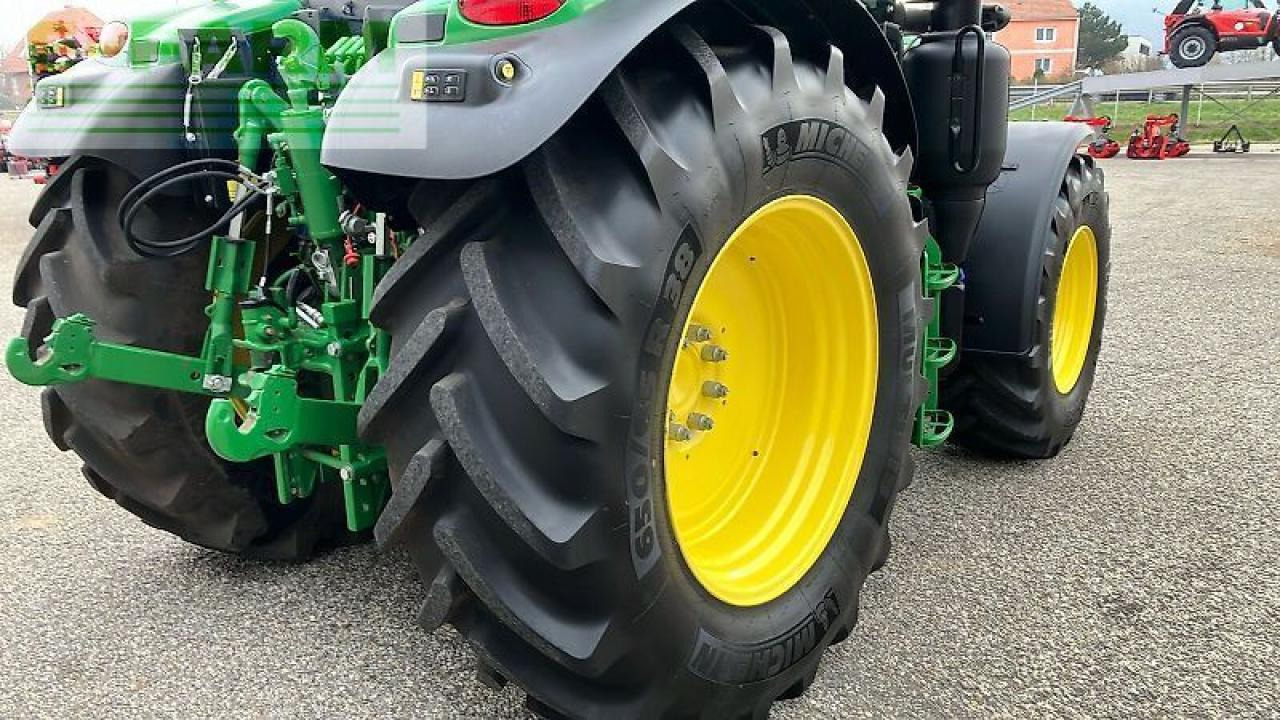 Traktor John Deere 6r150: gambar 15