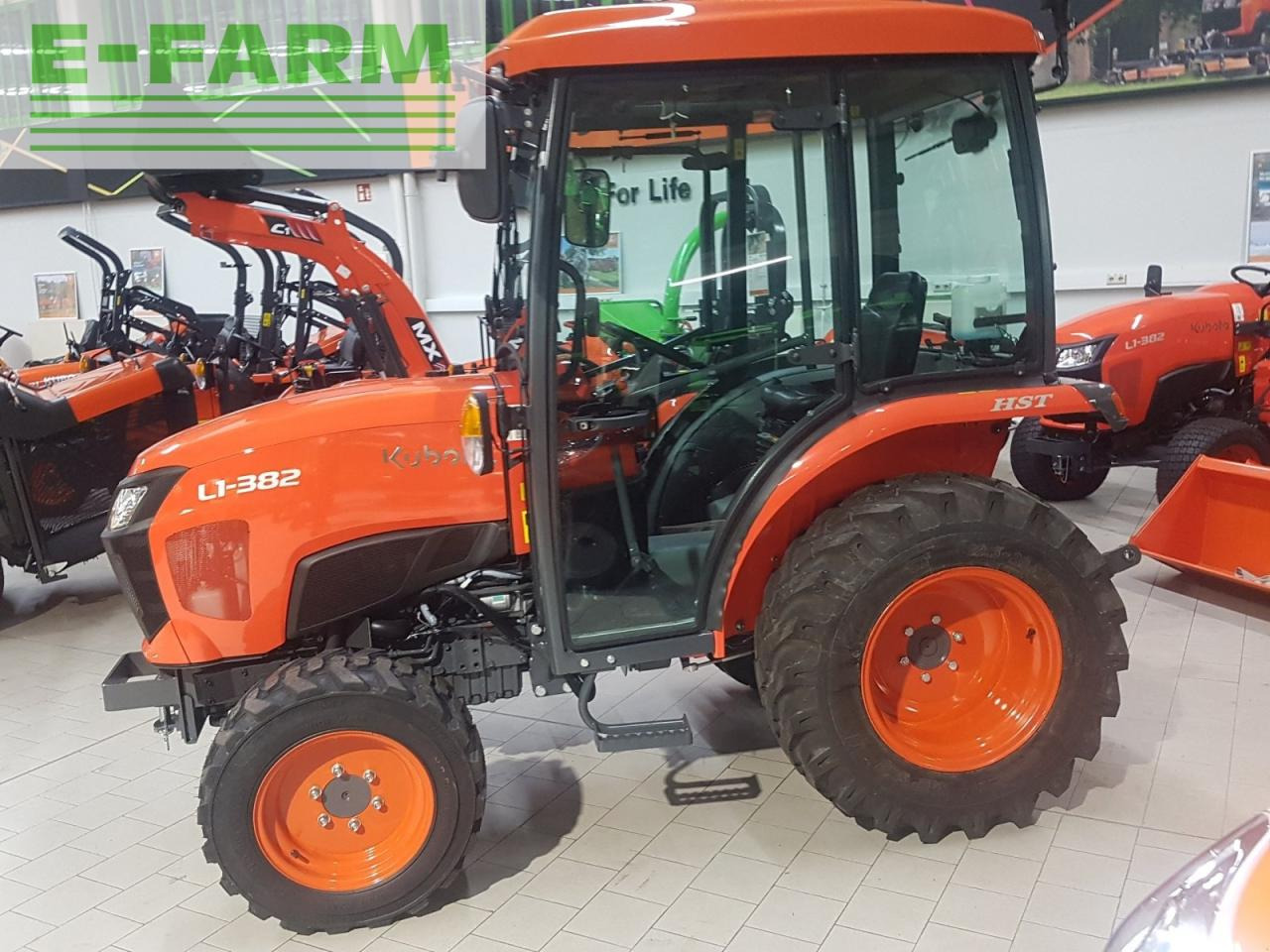 Traktor Kubota l1-382 winterdienstpaket: gambar 7