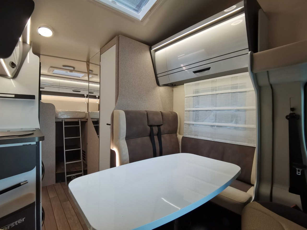 Leasing  Forster A 699 EB / -MODELL 2025- / 140 PS / EINZELBETTEN Forster A 699 EB / -MODELL 2025- / 140 PS / EINZELBETTEN: gambar 16