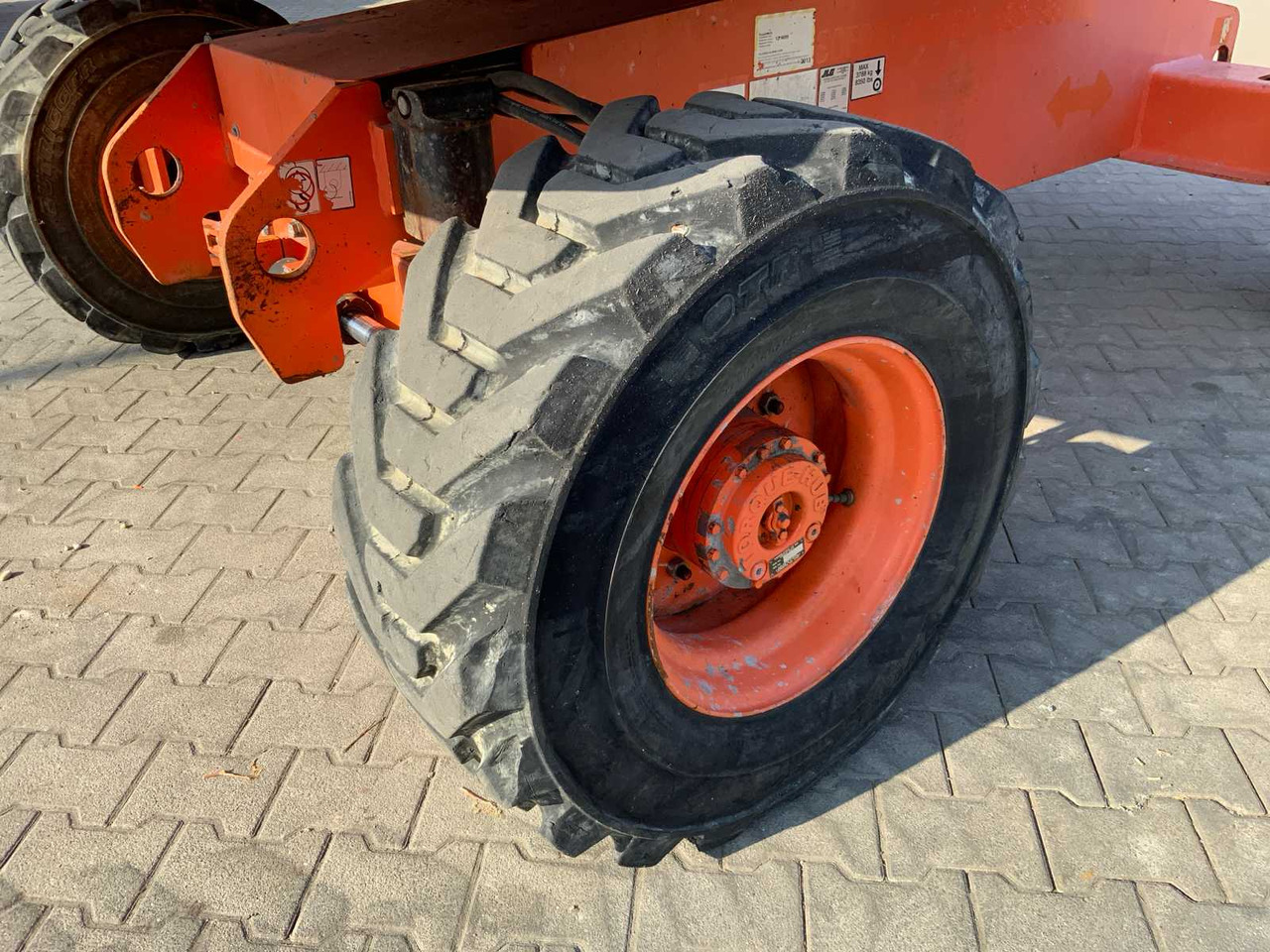 Platform pengangkat JLG 460SJ: gambar 28