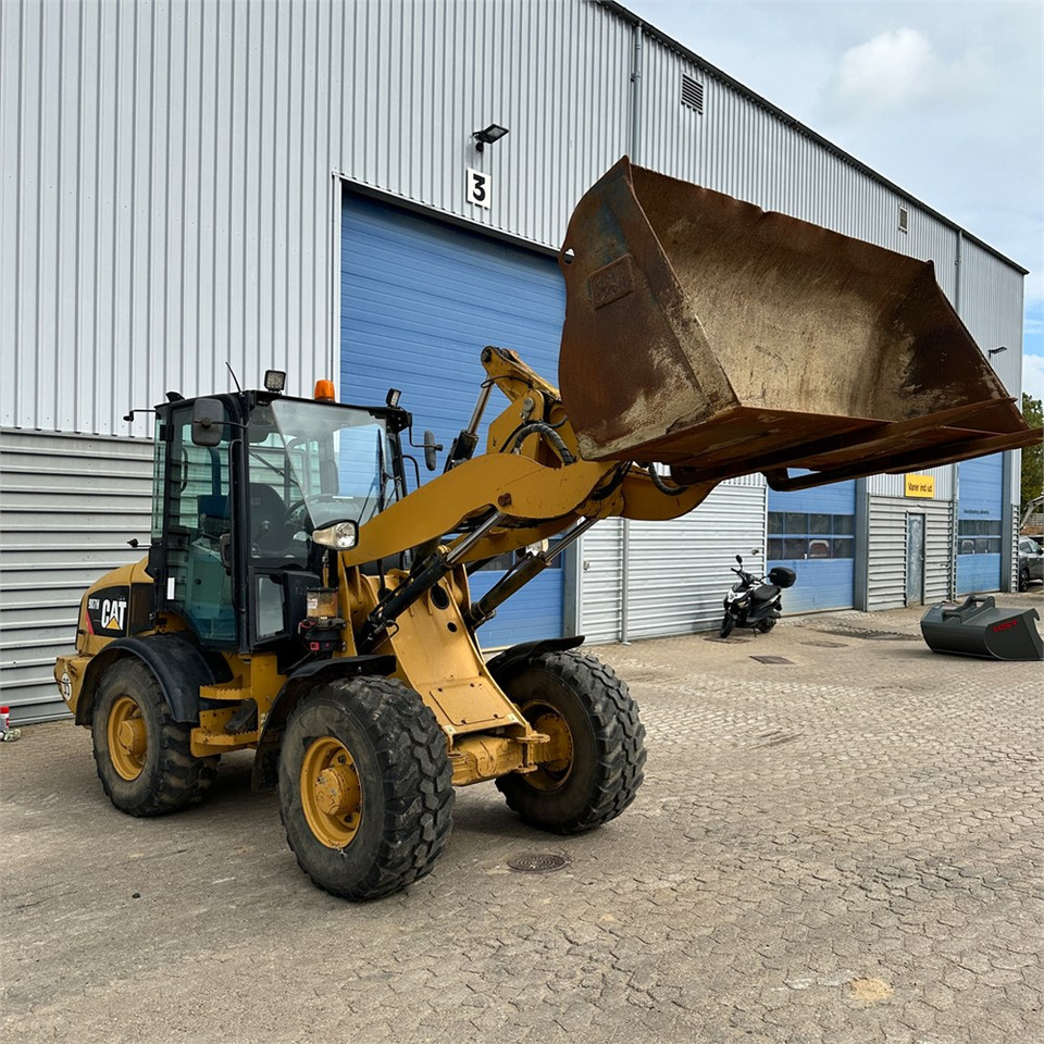 Wheel loader Caterpillar 907H: gambar 22