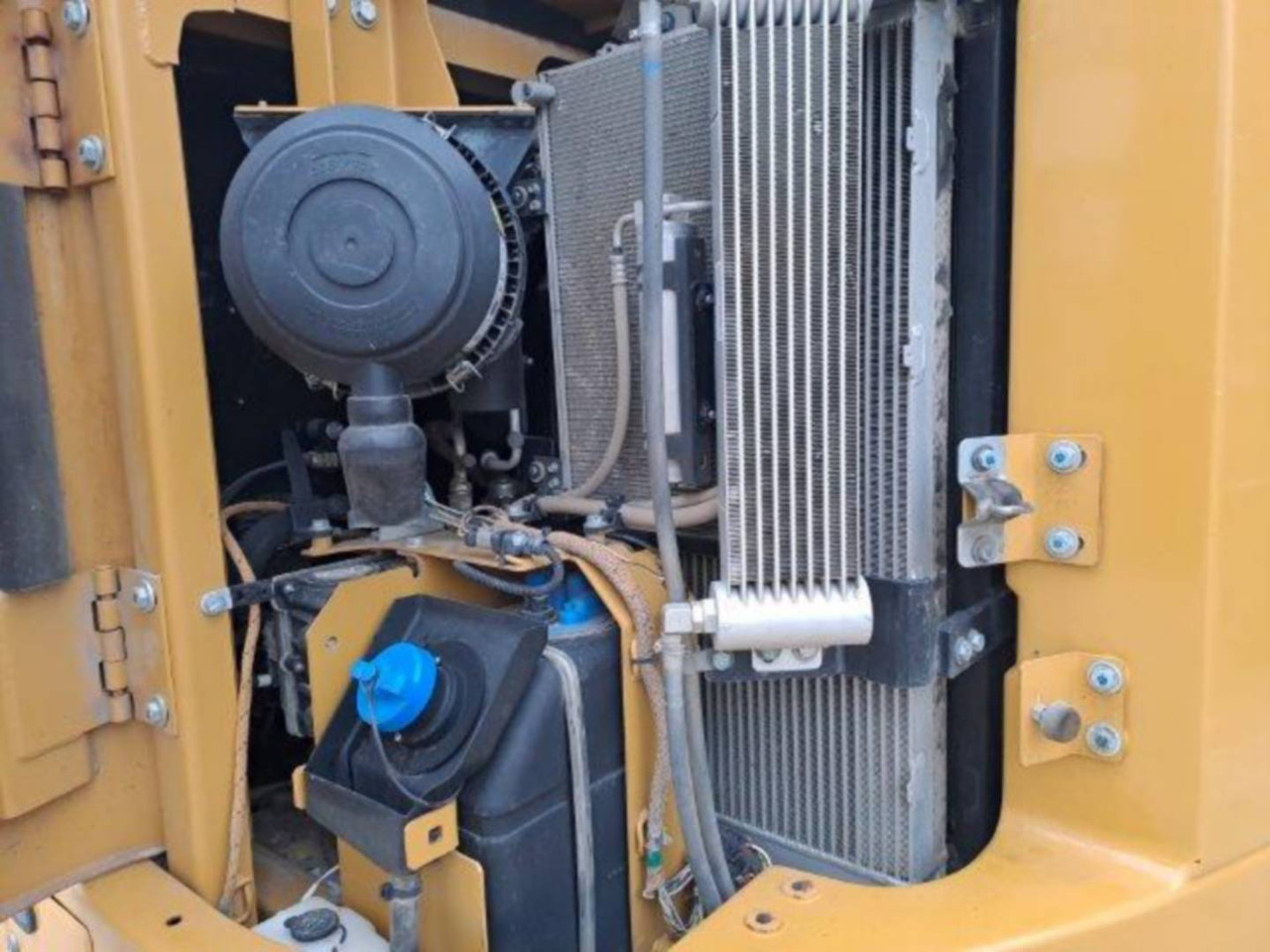 Ekskavator perayap CAT 315F: gambar 20