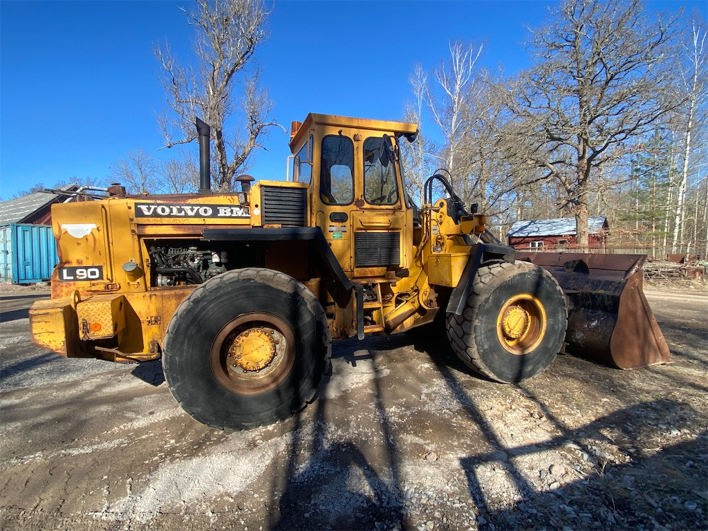 Wheel loader Volvo BM L90: gambar 6